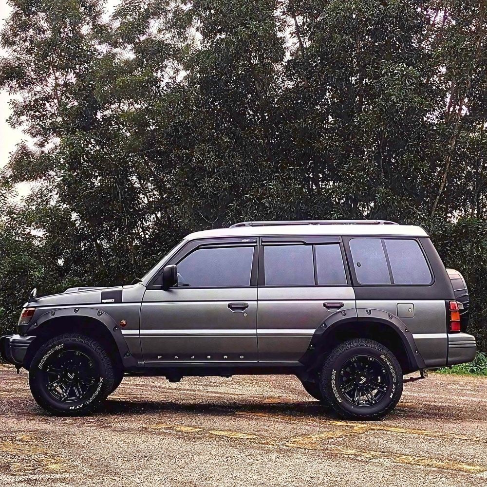 Pocket Style Fender Flares Textured Suits Mitsubishi Pajero V31 NH-NJ Series 1991 - 1997 Guard ABS